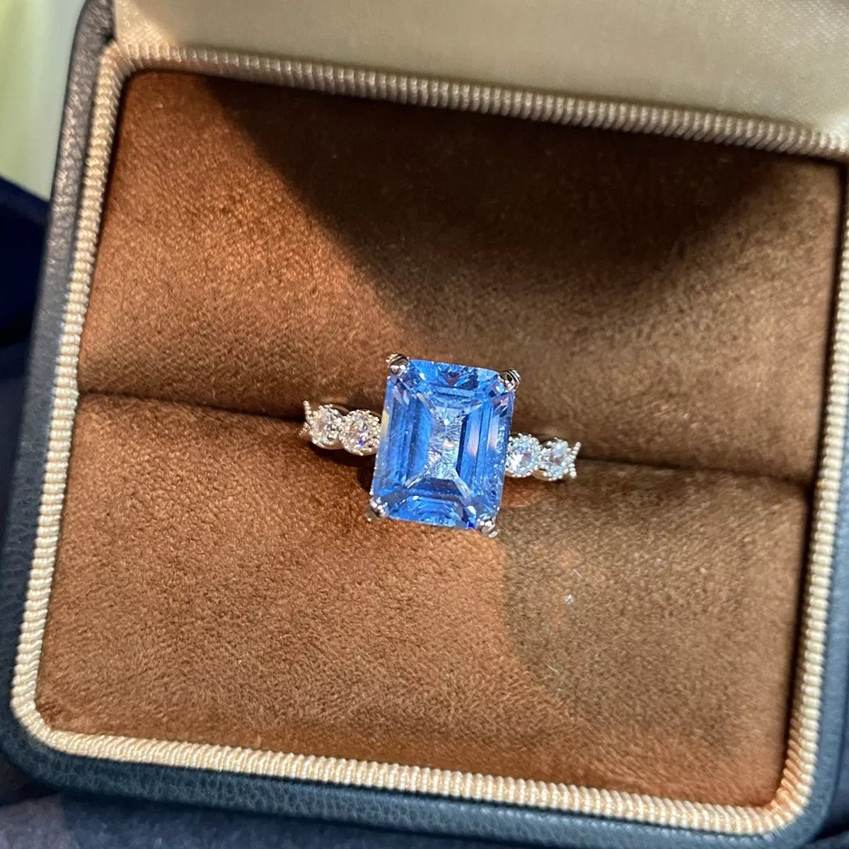 261e01fa-0a46-4df8-a813-c746c72d7e13-Max-Origin