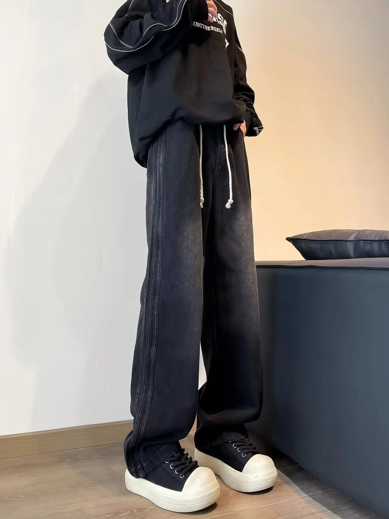 e9aaa4ecc8ab46eb8f8cab55cea521cc-Max-Origin